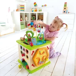 Hape Aktivitetslegetøj Til Baby - Aktivitetscenter -Legetøjsland hape country critters play cube 5752 363138 3