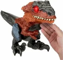 Jurassic World Figur - Uncaged - Dinosaur - Pyroraptor -Legetøjsland jurassic world figur uncaged dinosaur pyroraptor 597313 2